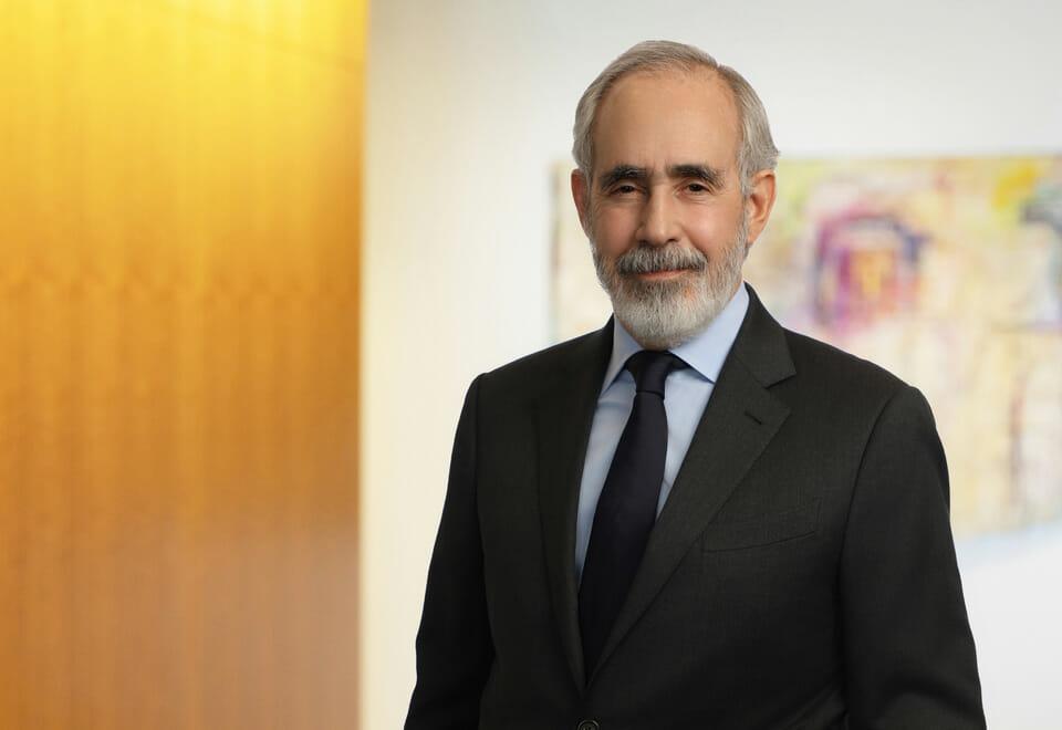 Richard M. Kohn photo